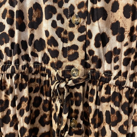 TORRID - SIZE 2 - LIKE NEW - Leopard Print Button Down Dress - Picture 3 of 6